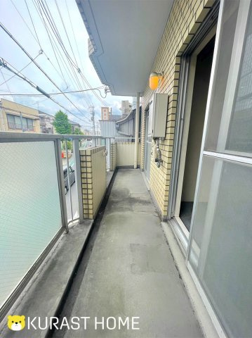 ヴィーヴル向日 のバルコニー