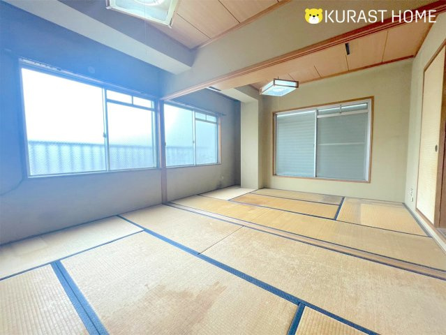 ヴィーヴル向日 の和室