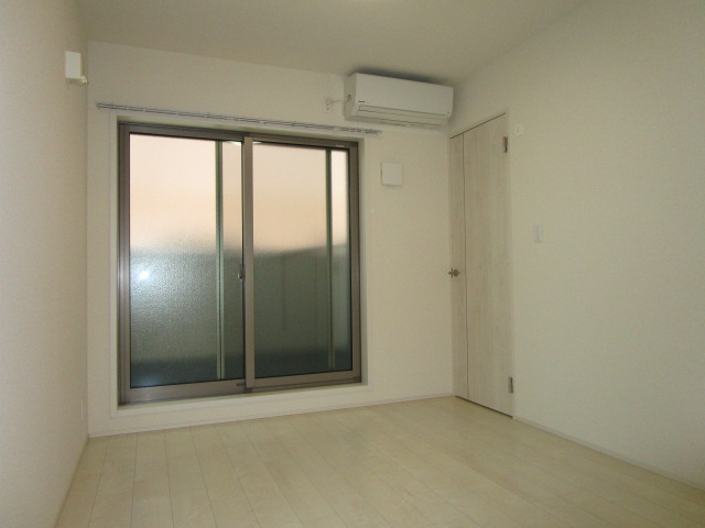 フジパレス塚本Ⅴの洋室