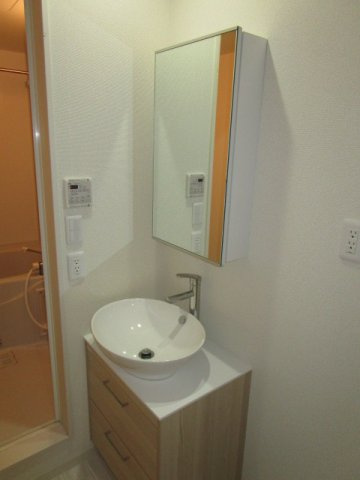 フジパレス塚本Ⅴの独立洗面台