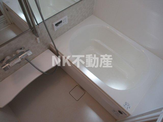 【浴室】 | セレナヴィラ小阪W（河内小阪賃貸） | お風呂で日々の疲れを落としましょう