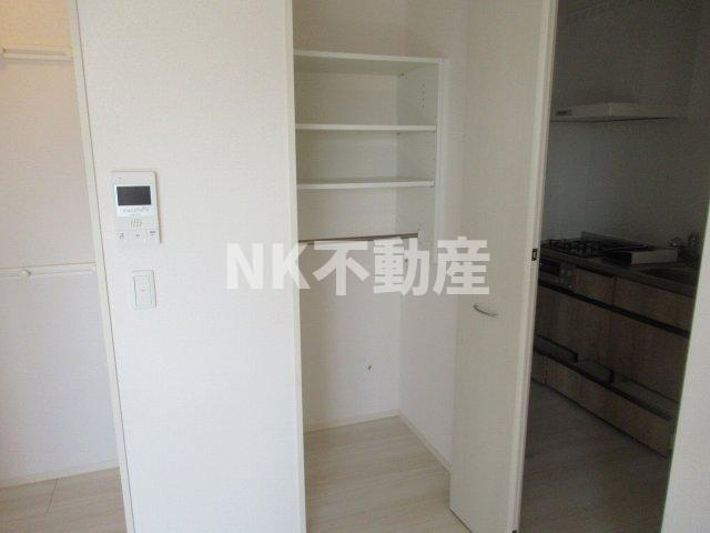 【収納】 | セレナヴィラ小阪W（河内小阪賃貸） | 専用の収納スペースです