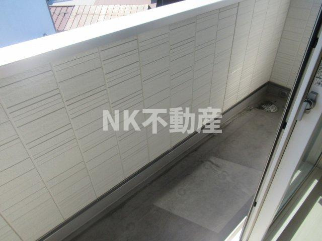 【バルコニー】 | セレナヴィラ小阪W（河内小阪賃貸） | 暖かな日差しのふりそそぐバルコニー