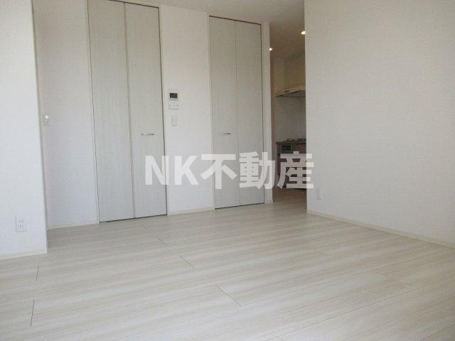 【居間・リビング】 | セレナヴィラ小阪W（河内小阪賃貸） | 洋室です