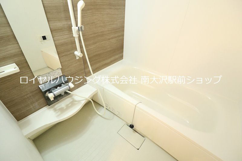 ☆浴室乾燥機・追い焚き機能の1坪風呂☆