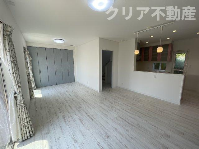 【居間・リビング】 | 前橋市上泉町　中古住宅