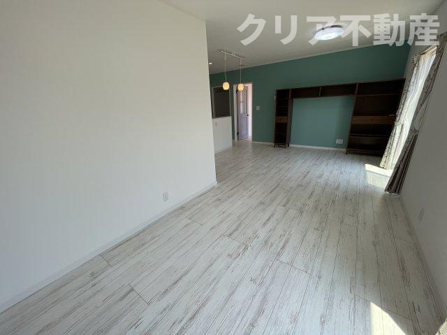 【居間・リビング】 | 前橋市上泉町　中古住宅