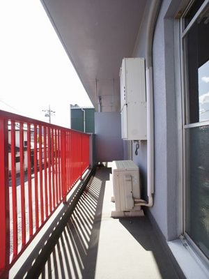 【バルコニー】 | アワノハイツ | お洗濯物がたくさん干せます♪