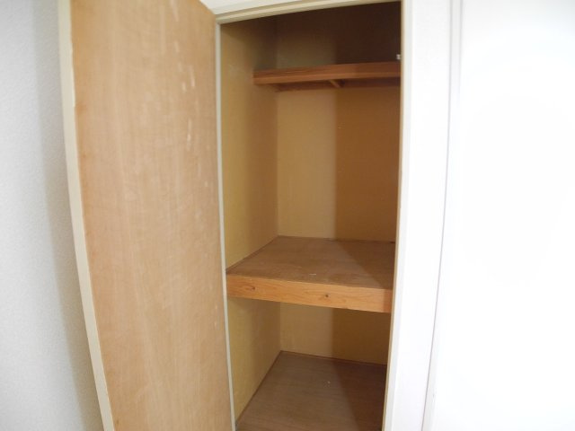 サニーハイツわし崎Aの収納
