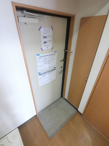 ミリアビタNo.5の玄関