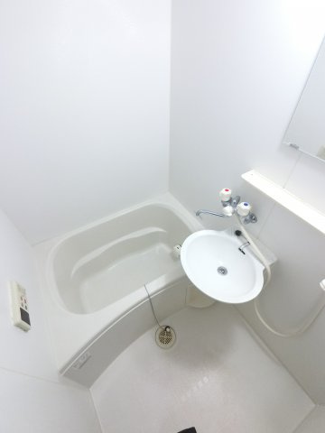 ミリアビタNo.5の浴室