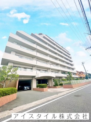 【外観】 | ファミール南観音 | 令和5年6月　リフォーム完了済　「舟入本町駅」電停徒歩11分　「観音本町」バス停徒歩6分
