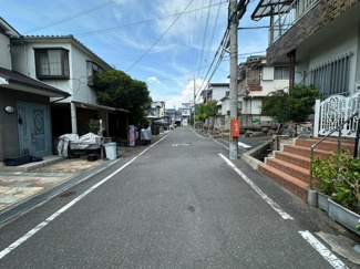 【前面道路含む現地写真】