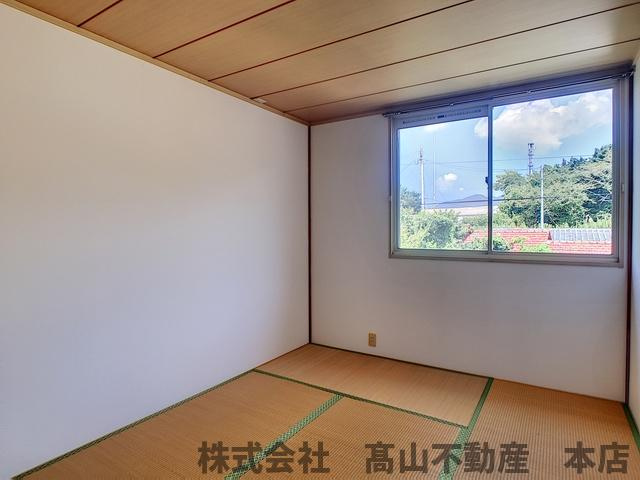 丸昭第２ビルの和室