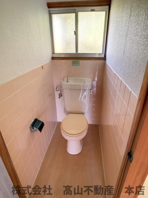 土穴幸福荘のトイレ