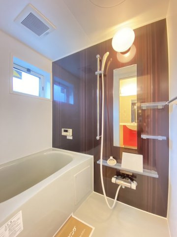 ファミィーユKⅡの浴室