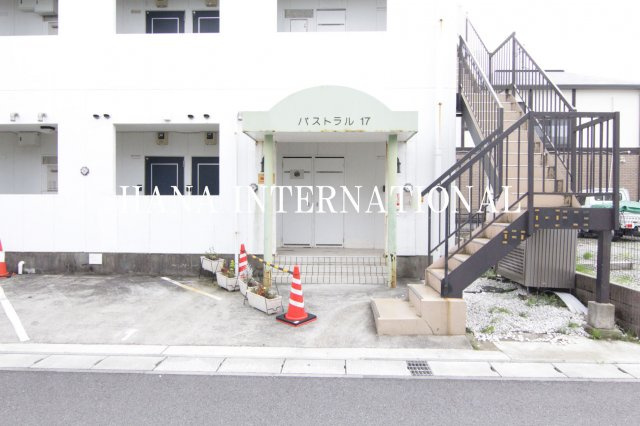 パストラル17のエントランス