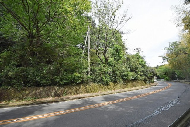 【前面道路含む現地写真】 | 伊東市玖須美元和田　売地