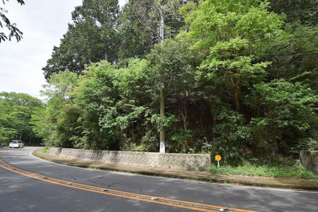 【前面道路含む現地写真】 | 伊東市玖須美元和田　売地