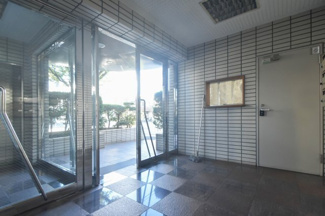 【エントランス】