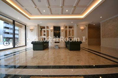 【エントランス】 | Vinoプレジオ本町 | 建物の内部です