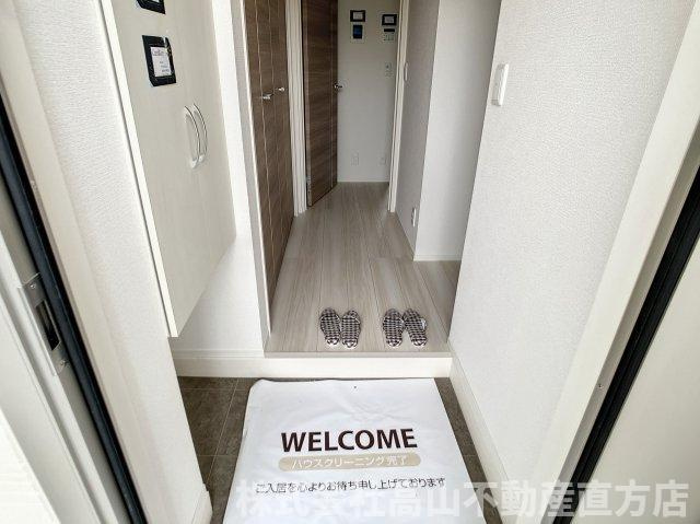 ドゥ・マリアージュⅢの玄関