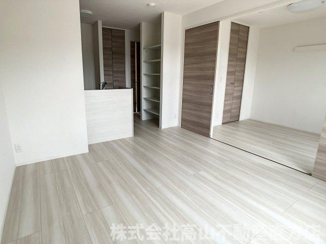 ドゥ・マリアージュⅢの居間・リビング