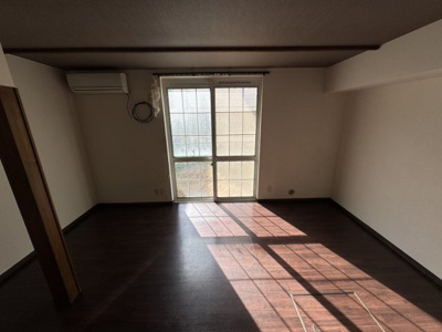 【居間・リビング】 | 初声ビレッジ長浜海岸Ⅱ