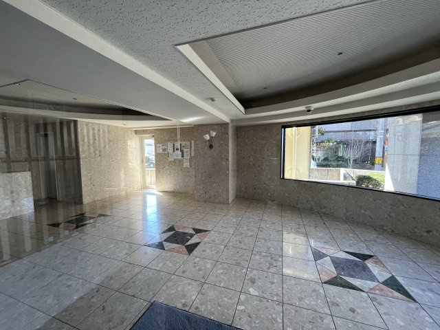 信開ベルシー文京北のエントランス