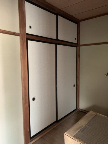 駿河台一戸建の収納