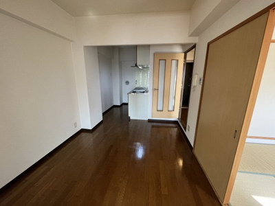 【居間・リビング】 | プロスペリティ | ゆったり過ごせる居間です