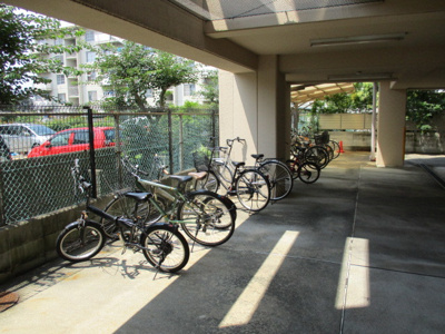 【その他】 | プロスペリティ | 自転車置場です