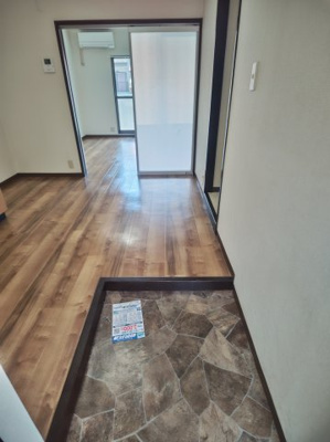 【玄関】 | NJマンション本町 | きれいな玄関です