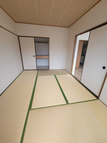 【玄関】 | NJマンション本町 | きれいな玄関です
