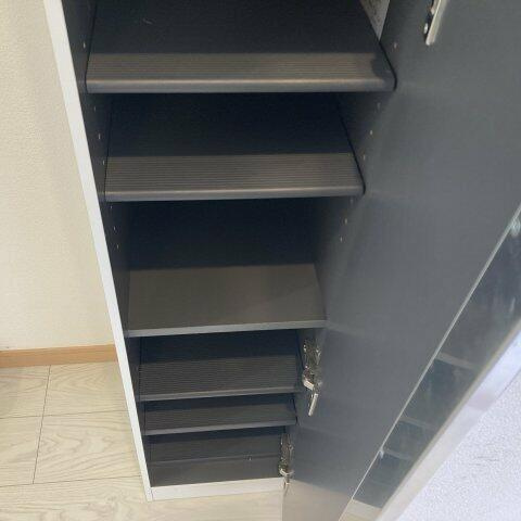 収納力のあるシューズボックス