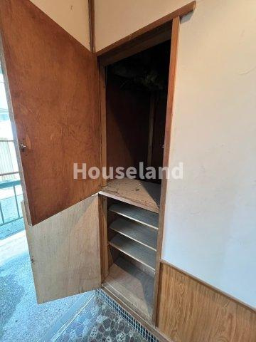 六十谷マンションの収納