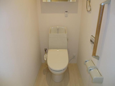 【トイレ】 | ユニヴァリィ サクセス | シンプルで使いやすいトイレです