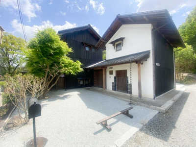 【外観】 | ◇備前市伊部◇中古戸建◇ | 駐車場もしっかり確保できます