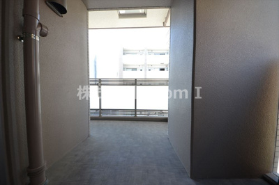 【バルコニー】 | ラヴィベール上町台 | お洗濯にも便利なバルコニー付き