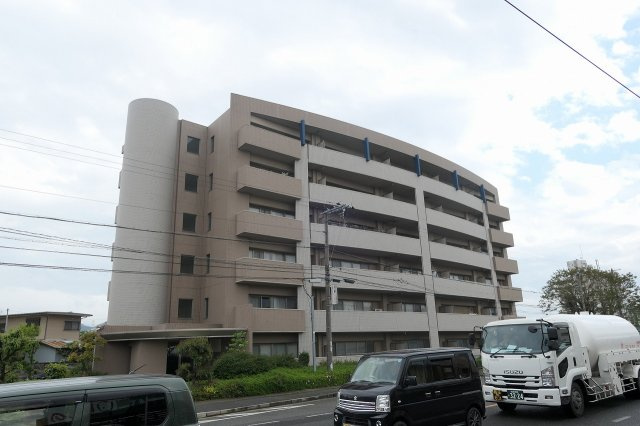 グランシャリオ天川