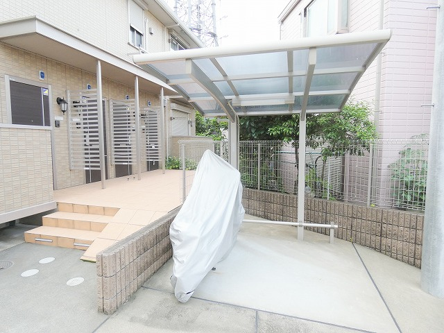 ローズ・クレストのエントランス