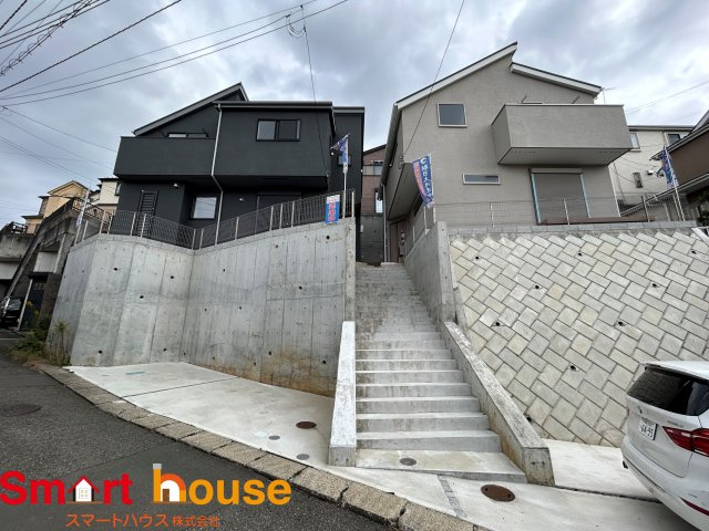 座間市入谷東【中原小・栗原中】座間駅徒歩、書斎、スーパー6分の外観