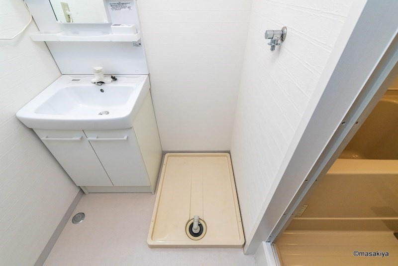 サンシティハイツの設備|室内洗濯機置き場
写真は同じ建物内の別のお部屋のものです。