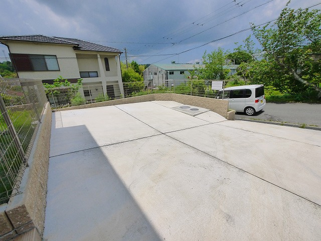 針戸建（2543-15）の駐車場