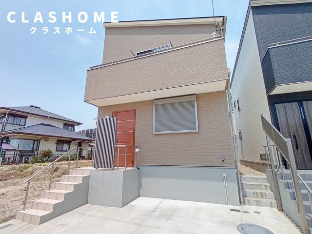 南天白一戸建ての外観