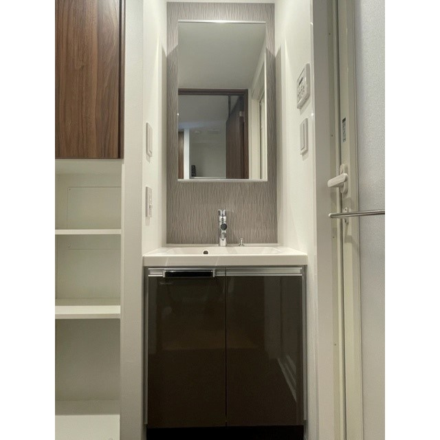 ＢＰＲレジデンス船橋本町の独立洗面台