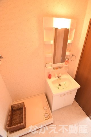 【洗面所】 | 忙しい朝には欠かせない洗面所です