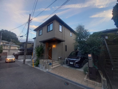【駐車場】 | 高槻市天神町戸建賃貸