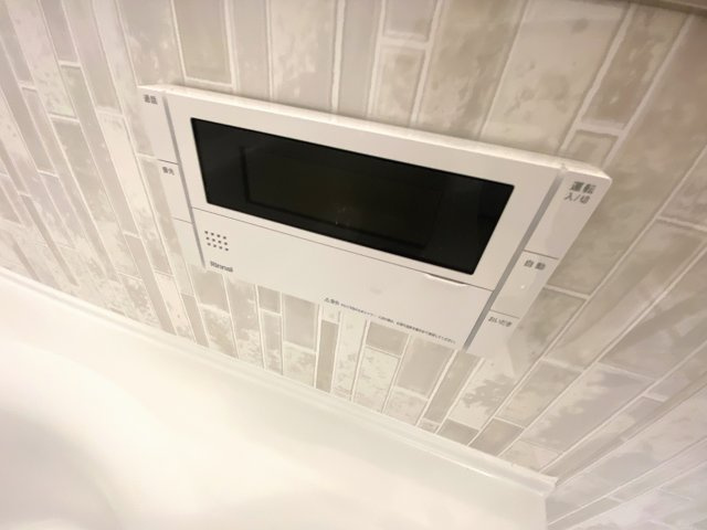 パストラル大美野の浴室