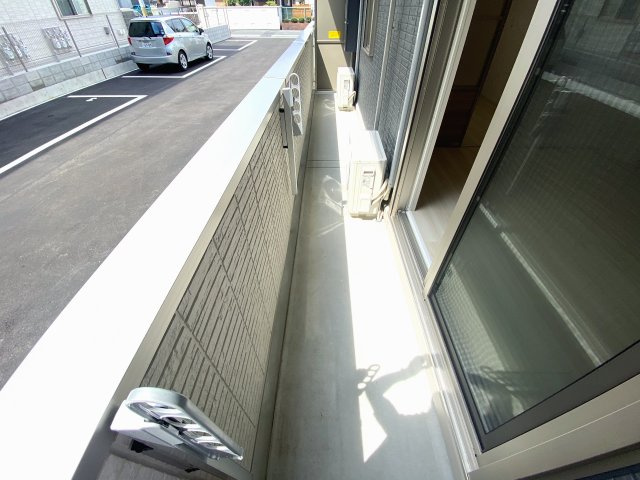 パストラル大美野のバルコニー